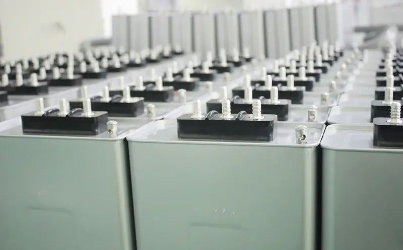 智能電力電容器能抵抗電網(wǎng)諧波嗎？
